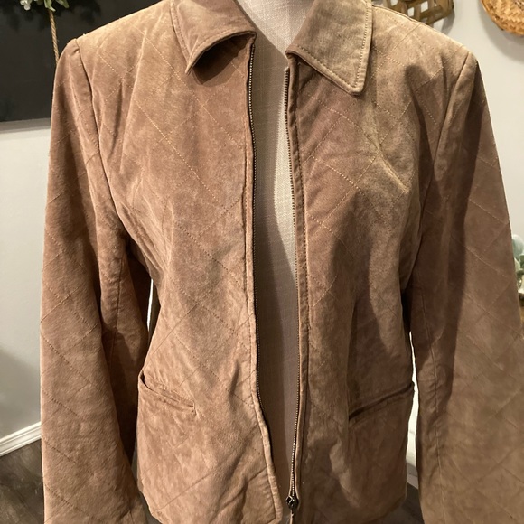 Women’s Western Leather Jacket - Picture 12 of 12